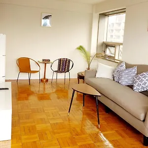 Cozy 1-bedroom Downton Apartment